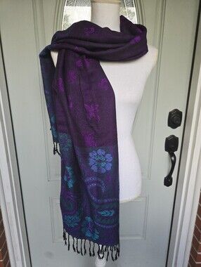 Pasiley Scarf